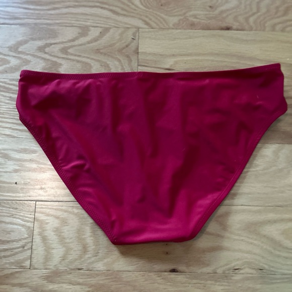 Baltex Bikini Bottoms Red w red & white striped belt Gold Emblem Size 14 - Picture 6 of 10